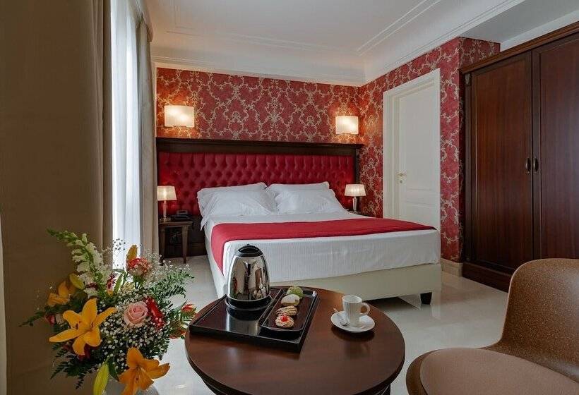 هتل La Paloma Blanca