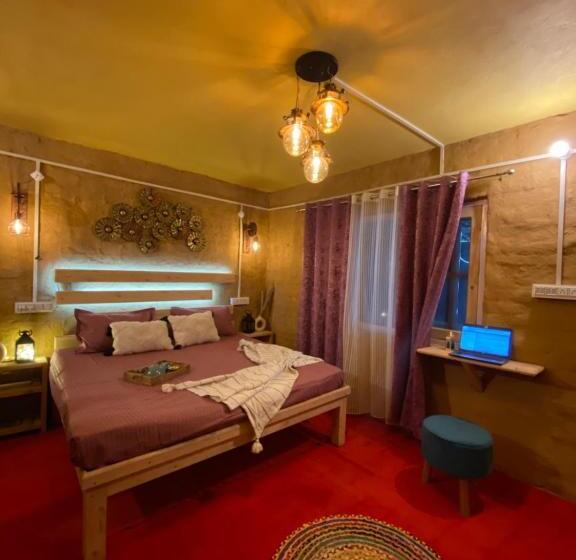 בית מלון כפרי Mud Stays