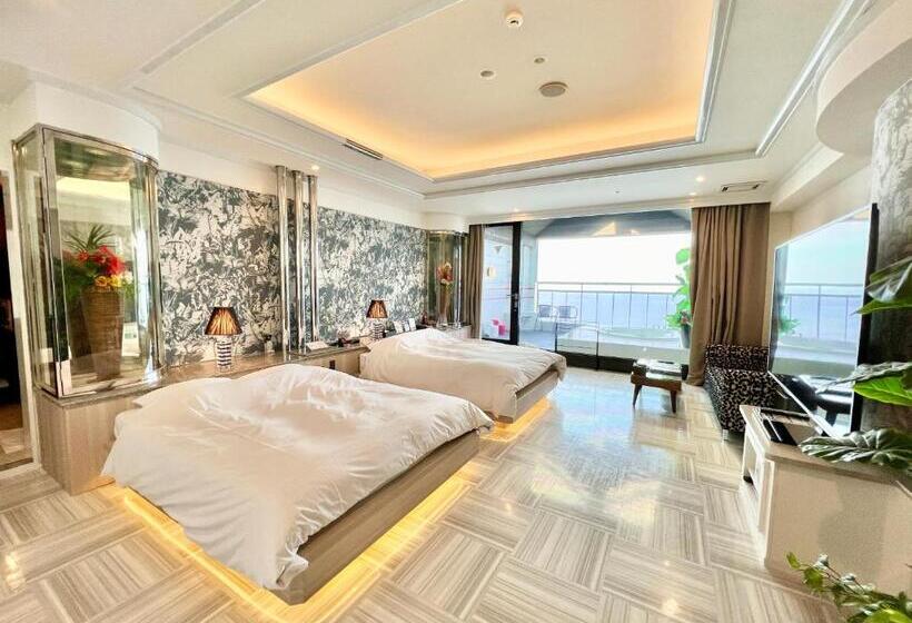 فندق Sky Tower Sweet 4 Beppu, Resort Love