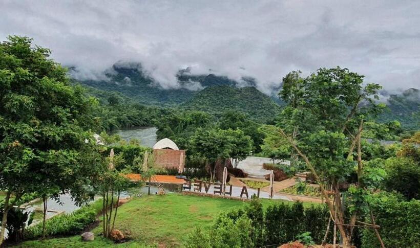 La Levée Resort