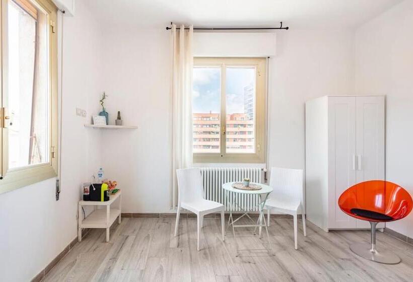 Bed and Breakfast Botanical