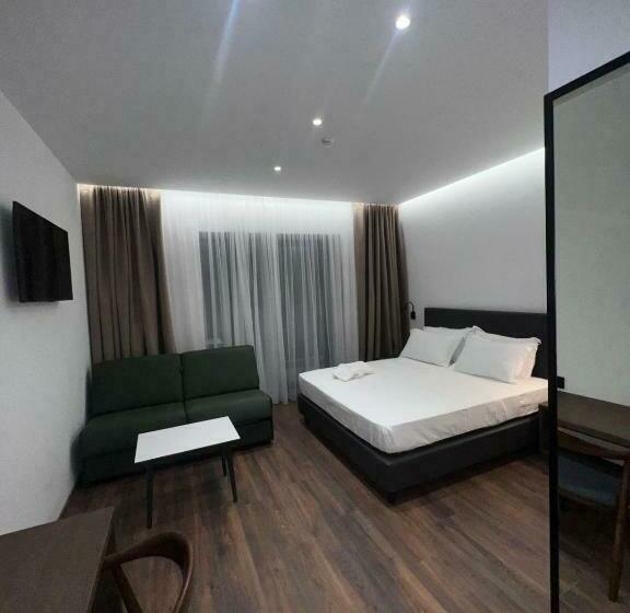 Black Diamond Hotel Dhermi