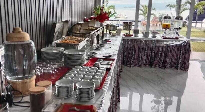 هتل Purnama Balige