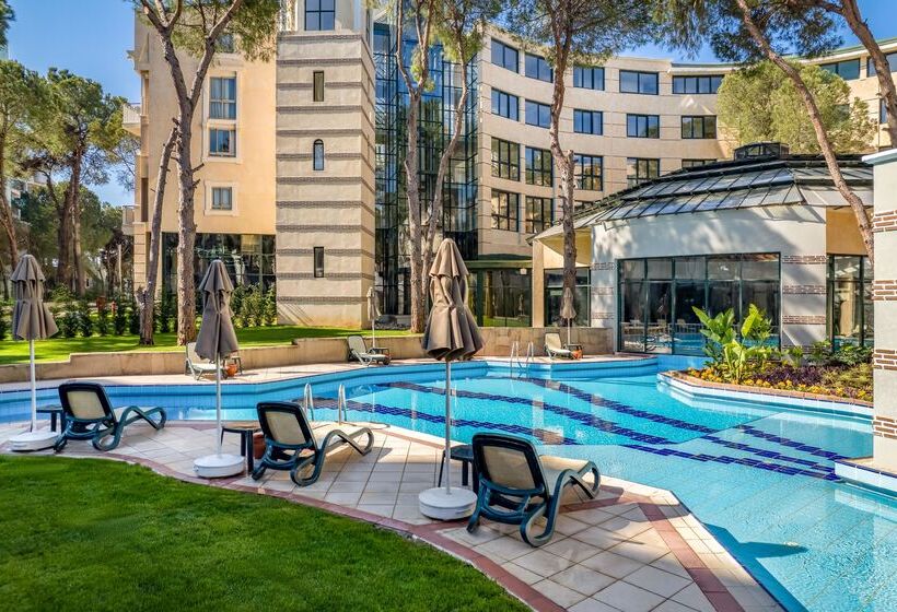ホテル Rixos Park Belek, The Land of Legends Access