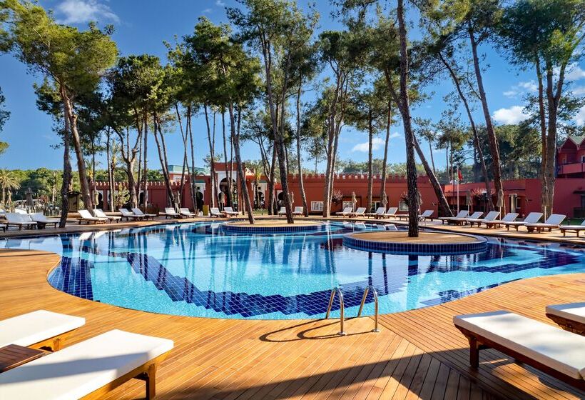 ホテル Rixos Park Belek, The Land of Legends Access