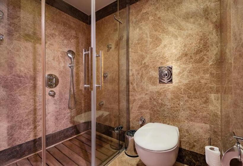 ホテル Rixos Park Belek, The Land of Legends Access