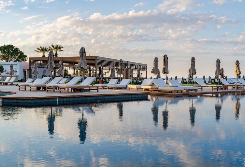 ホテル Rixos Park Belek, The Land of Legends Access