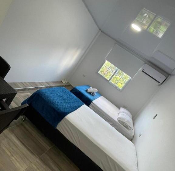 پانسیون Providence Paradise