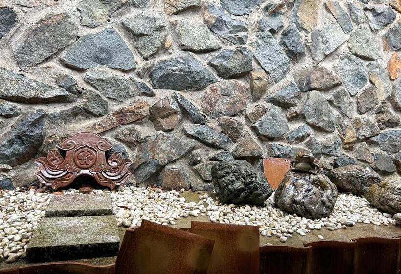 Sangai Ryokan