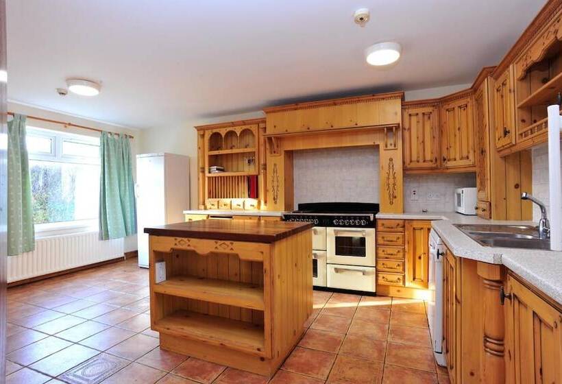 צימר Portcaman House