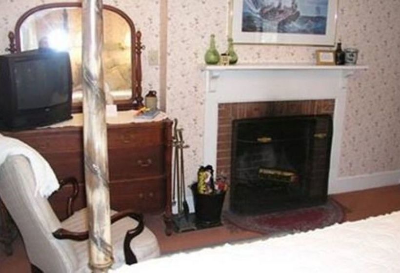 مبيت وإفطار Tidewater Inn