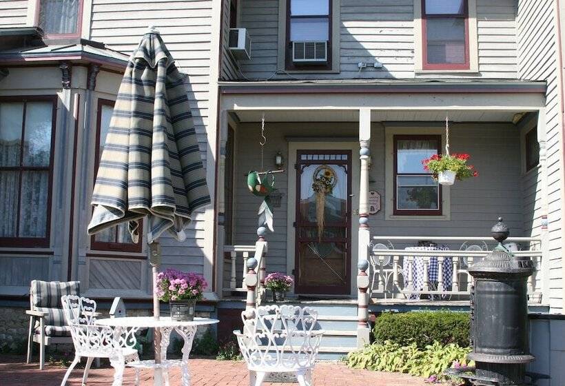 مبيت وإفطار Victorian Rose Garden