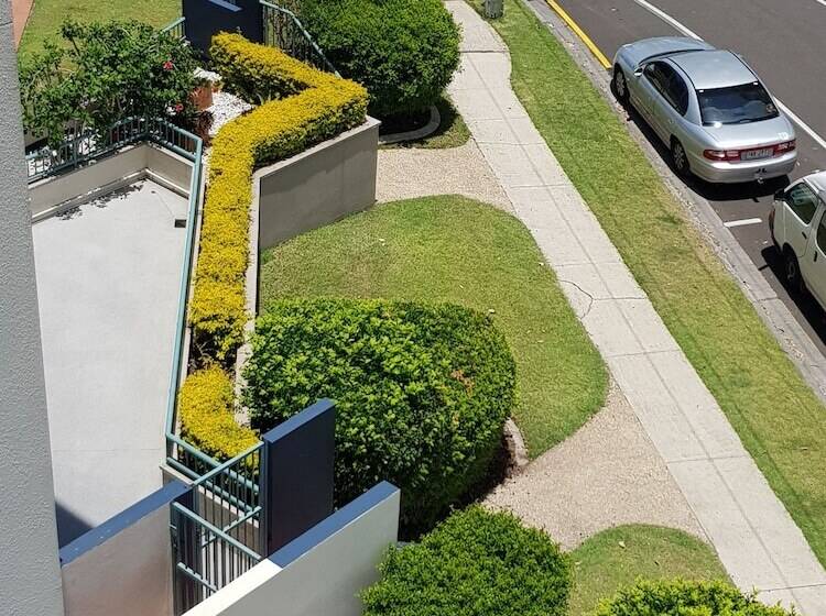 Excellsior Apartments