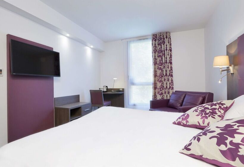 ホテル Kyriad Saint Quentin En Yvelines  Montigny