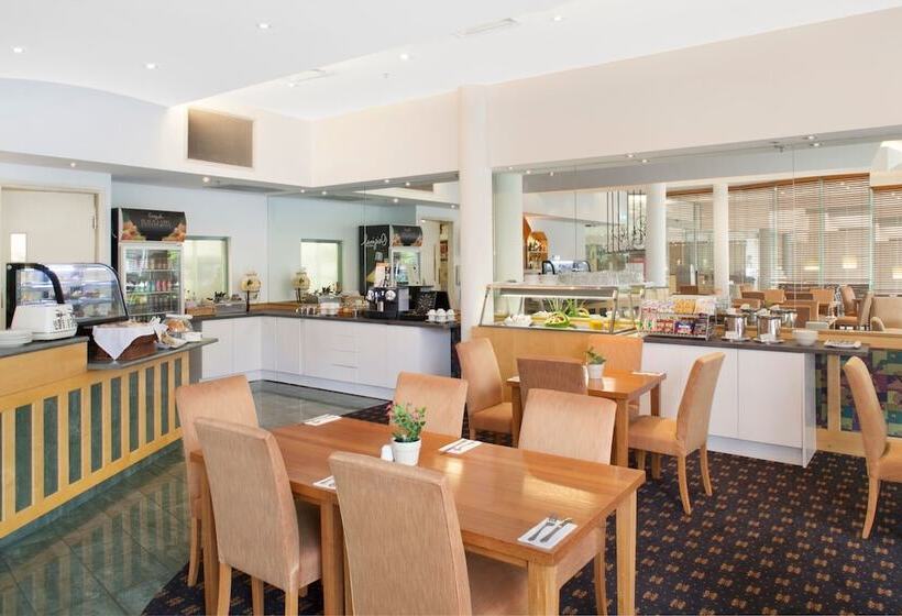 בית מלון כפרי Melbourne Metropole Central Official