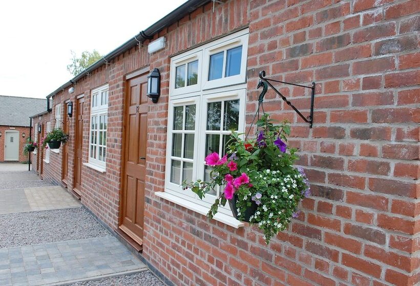 هتل The Royal Oak