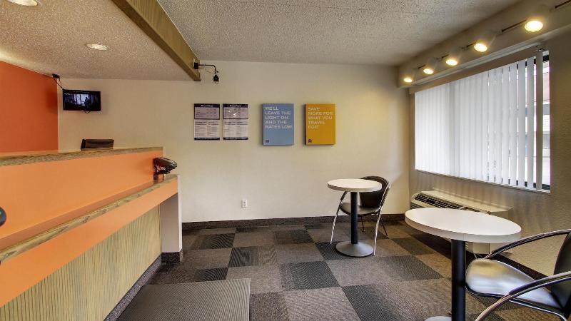 Motel 6 Cedar Rapids, Ia