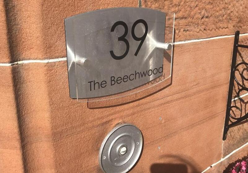 بنسيون Beechwood Ensuite Guest House