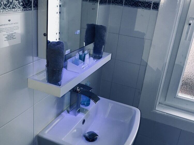 بنسيون Beechwood Ensuite Guest House