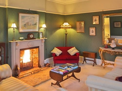 펜션 Marlagh Lodge