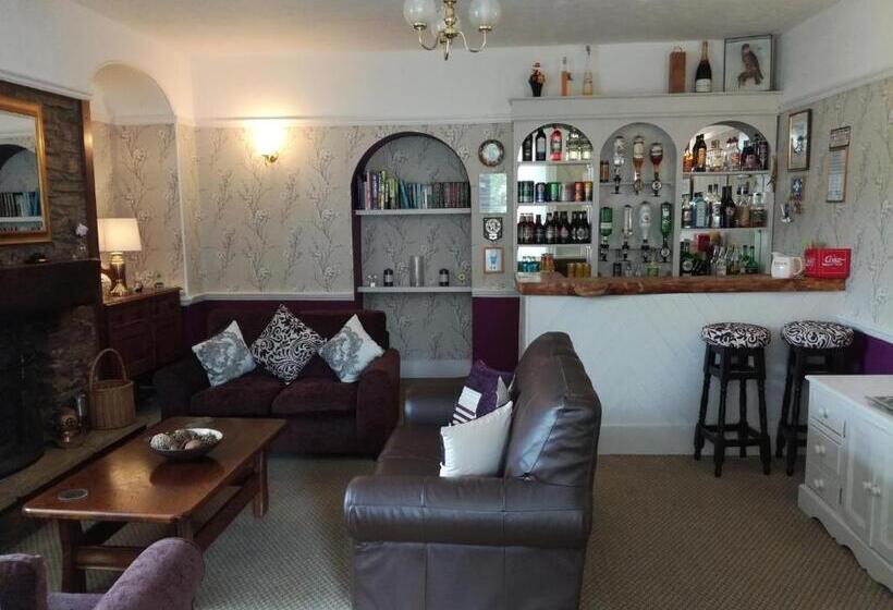 بنسيون Saffron House