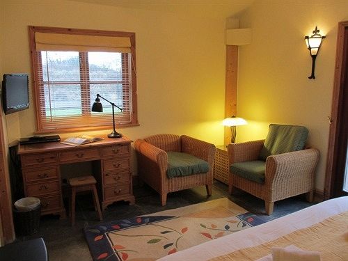 Waters End Farm B&b