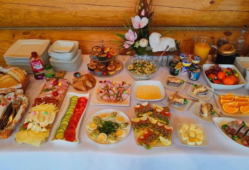 ベッドアンドブレックファースト Willa Adamówka