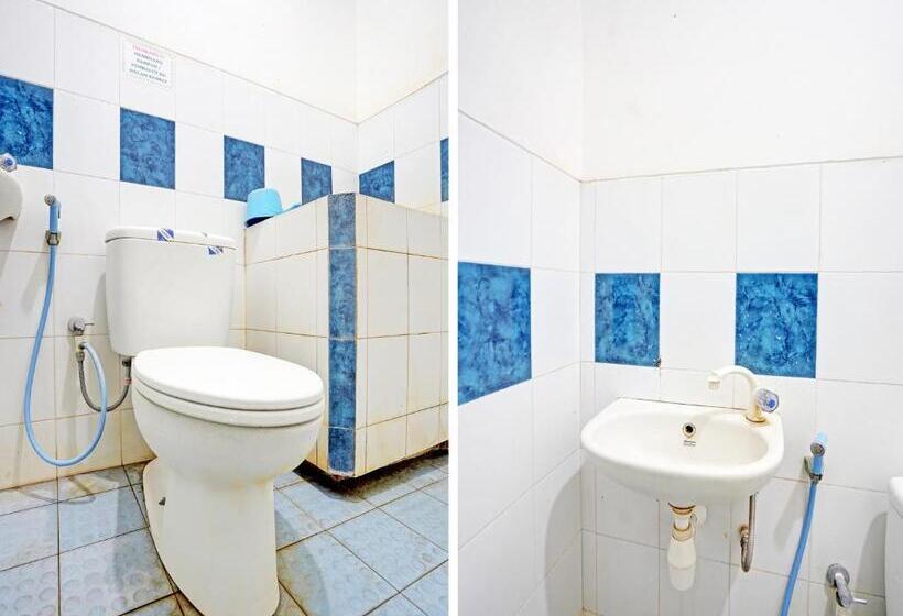 ホテル Oyo 92124 Raya Permai Homestay