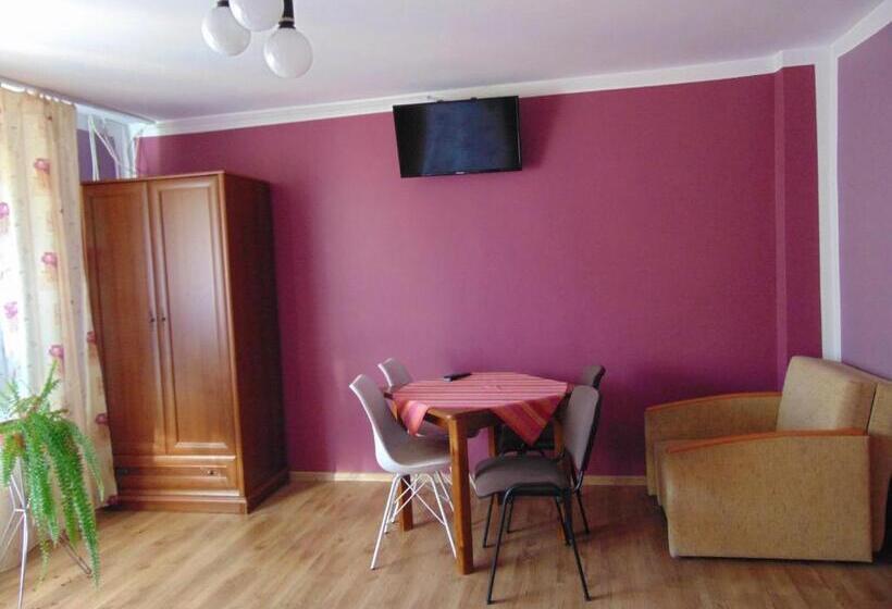 ホテル Pod Różą