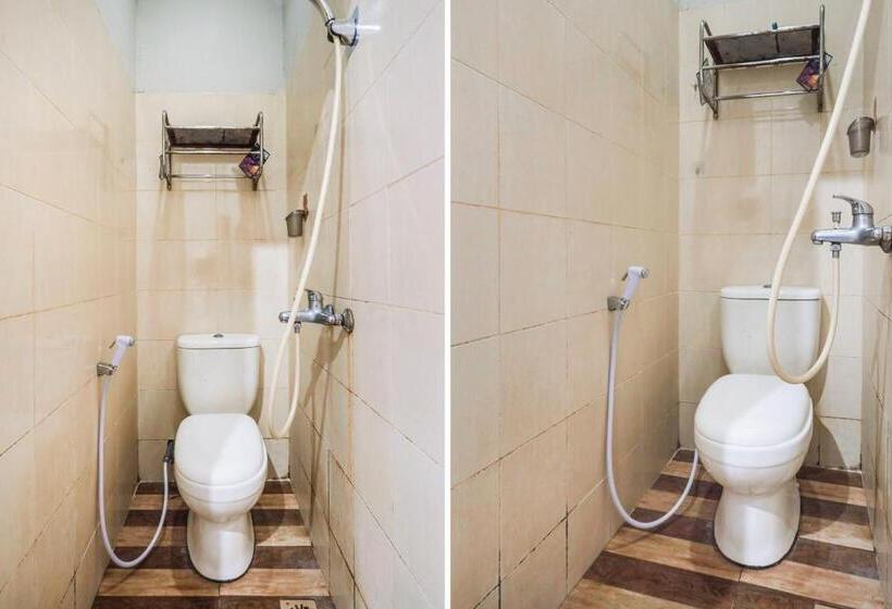 בית מלון כפרי Spot On 92072 Restu Ibu Homestay Syariah