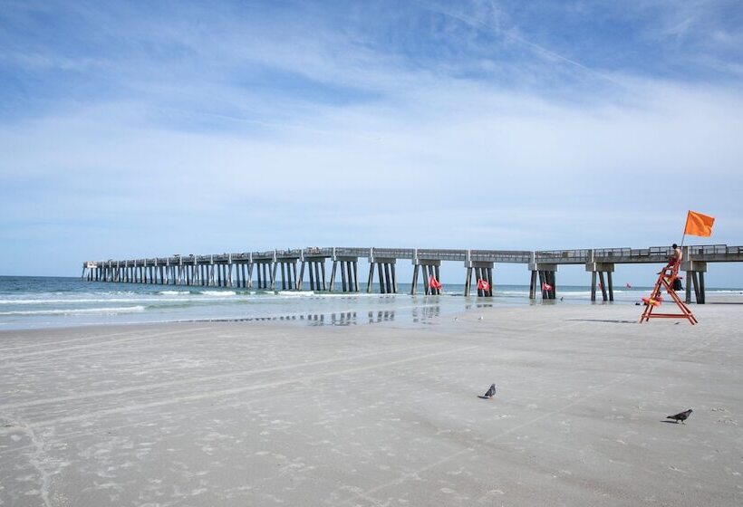 בית מלון כפרי Springhill Suites By Marriott Jacksonville Beach Oceanfront