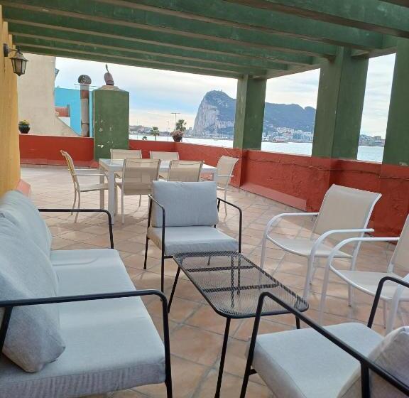 پانسیون Gibraltar Views Guest House