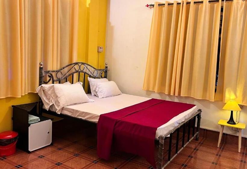 بنسيون Muffys Guest House