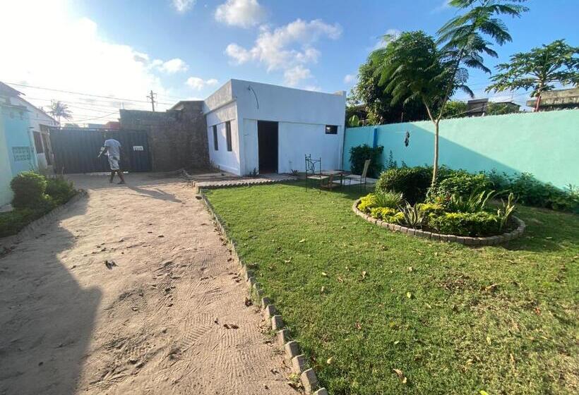 הוסטל Aeropark Residencial
