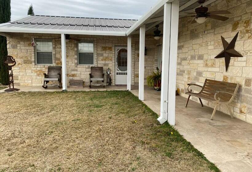 민박 Texas Star Cottage