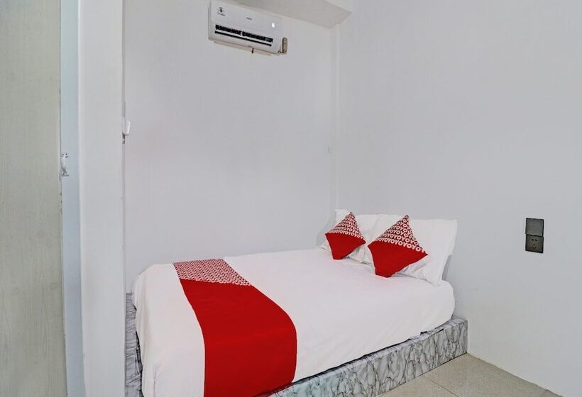 هتل Oyo 92054 Gala Residence