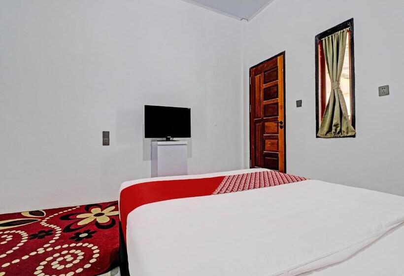 هتل Oyo 92054 Gala Residence