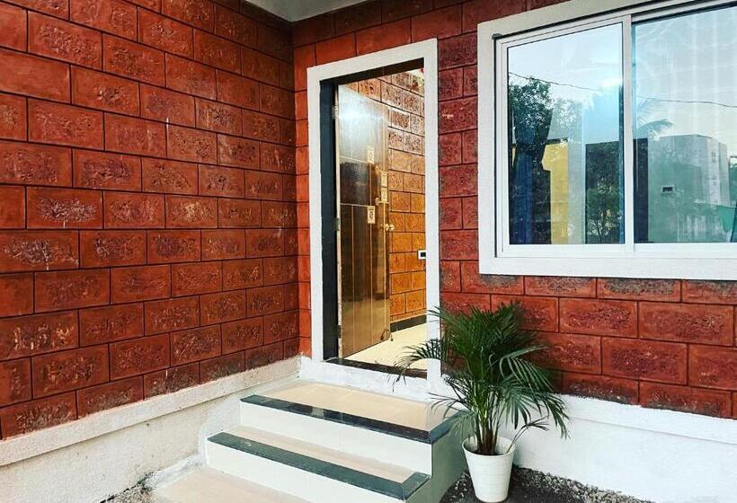 בית מלון כפרי Scarlet Resort Alibag