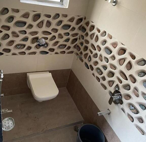 בית מלון כפרי Scarlet Resort Alibag