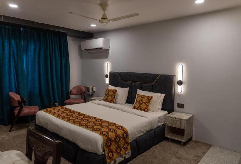 膳宿费 Bali Guest House