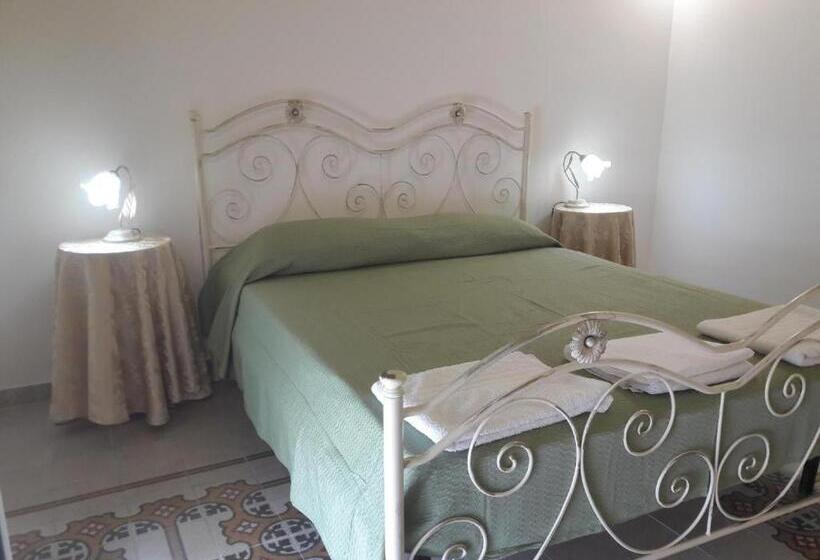 پانسیون The Twins Rooms In Trapani 2