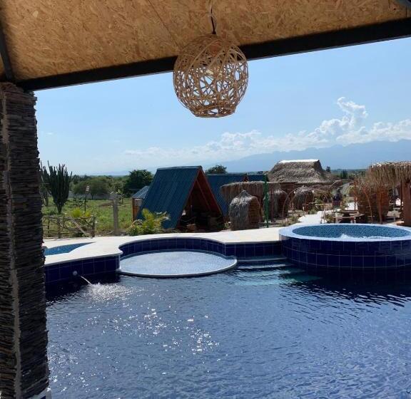 هتل Luna Azul Tatacoa