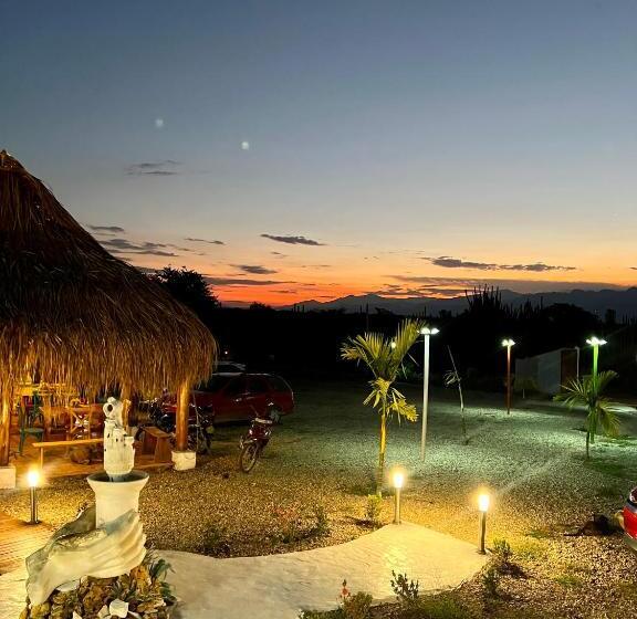 هتل Luna Azul Tatacoa