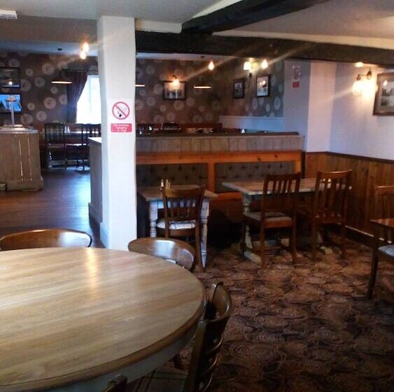 فندق صغير The Norfolk Arms, Chapeltown