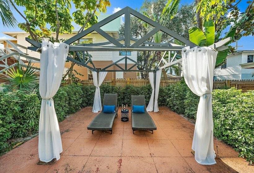 مبيت وإفطار The Lucerne