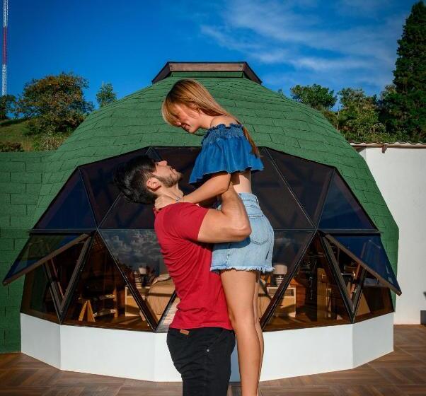 هتل Glamping Monteverde San Gil