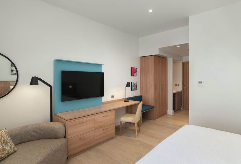 هتل Hilton Garden Inn La Romana