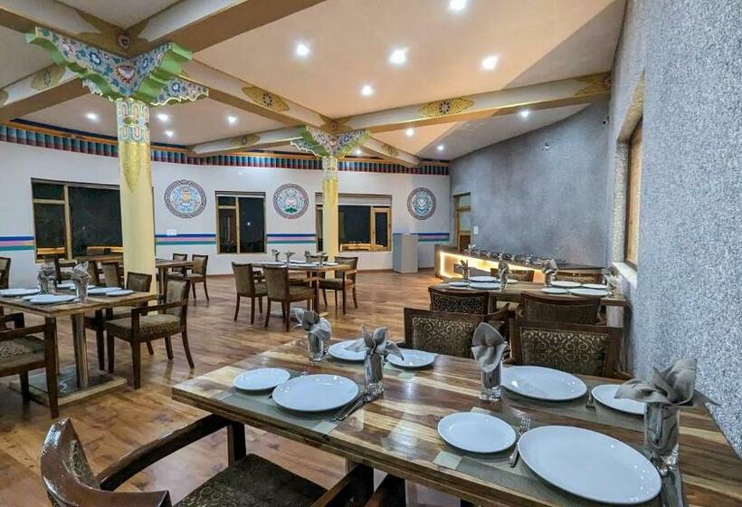 Отель Karma Residency