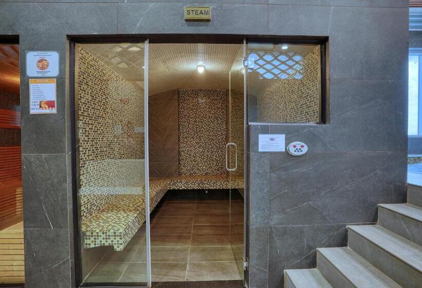 בית מלון כפרי Urban Palace