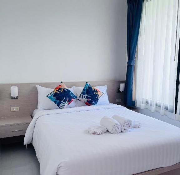 هتل White Seaview Residence